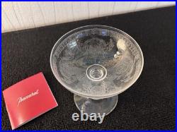 Coupes à champagne gravé modèle en cristal de Baccarat