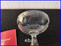 Coupes à champagne gravé modèle en cristal de Baccarat