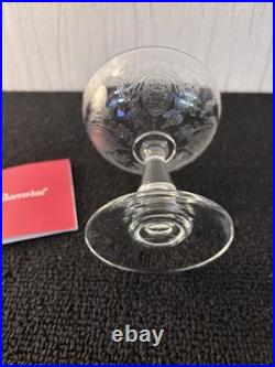 Coupes à champagne gravé modèle en cristal de Baccarat