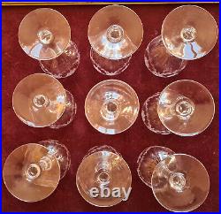 Cristal BACCARAT 9 verres à porto modèle BEAUHARNAIS forme gondole H= 12 cm