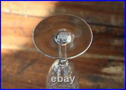 Cristal gravé de Baccarat 6 flûtes à Champagne Signées 6 engraved crystal Flutes Cristal gravé de Baccarat 6 flûtes à Champagne Signées 6 engraved crystal Flutes