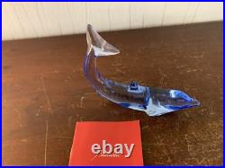 Dauphin couleur bleu ciel Cristal de Baccarat modèle1
