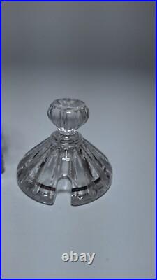 Deux Ancien moutardier cristal incolore et de cristal sablé signé BACCARAT Deux Ancien moutardier cristal incolore et de cristal sablé signé BACCARAT