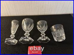 Ensemble 4 verres modèle Harcourt en cristal Baccarat (prix du lot)