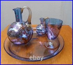 Ensemble Baccarat en cristal irisé bleu Art nouveau, 1900