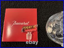 Flacon à parfum Caron modèle 2 fleurs en cristal de Baccarat