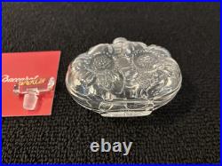 Flacon à parfum Caron modèle 2 fleurs en cristal de Baccarat