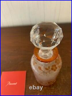 Flacon églantier en cristal de Baccarat h 16 cm