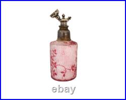 Flacon vaporisateur parfum ancien cristal de Baccarat gravé à l'acide églantier