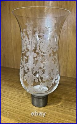 Globe Tulipe Baccarat en Cristal Gravé pour photophores Globe Tulipe Baccarat en Cristal Gravé pour photophores