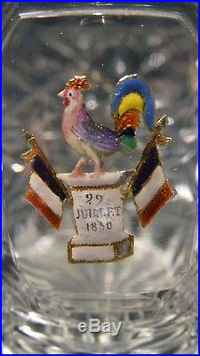 Gobelet en cristal de Baccarat orné dun paillon dor émaillé 1830
