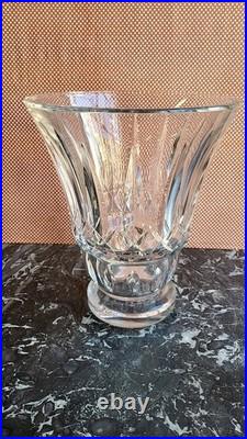 Grand Vase En Cristal De Baccarat