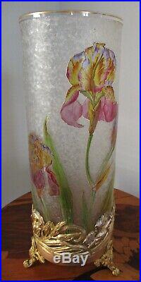 Grand Vase aux Iris dégagé à l'acide BACCARAT monture laiton Art Nouveau 1900