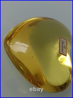 Grand cour jaune en cristal de BACCARAT, vintage 1990