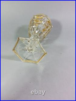 Grand verre à pied Cristal moulé CHARLES X XIXe BACCARAT LE CREUSOT doré calice Grand verre à pied Cristal moulé CHARLES X XIXe BACCARAT LE CREUSOT doré calice