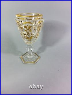Grand verre à pied Cristal moulé CHARLES X XIXe BACCARAT LE CREUSOT doré calice Grand verre à pied Cristal moulé CHARLES X XIXe BACCARAT LE CREUSOT doré calice