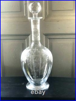 Grande carafe en cristal gravé BACCARAT Medicis forme 8470 gravure 8828