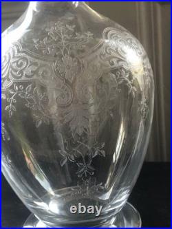 Grande carafe en cristal gravé BACCARAT Medicis forme 8470 gravure 8828