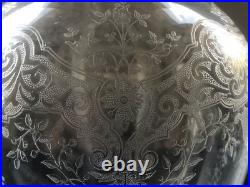 Grande carafe en cristal gravé BACCARAT Medicis forme 8470 gravure 8828