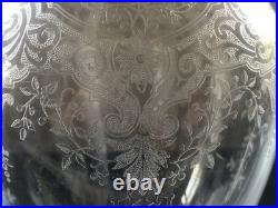 Grande carafe en cristal gravé BACCARAT Medicis forme 8470 gravure 8828