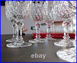 Juvisy cristal Baccarat. 8 verres à eau N°2. H16,3cm. Non estampillé Juvisy cristal Baccarat. 8 verres à eau N°2. H16,3cm. Non estampillé