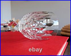 Juvisy cristal Baccarat. 8 verres à eau N°2. H16,3cm. Non estampillé Juvisy cristal Baccarat. 8 verres à eau N°2. H16,3cm. Non estampillé