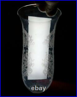 Lampe Photophore en cristal Baccarat pied en étain du Manoir