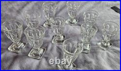 Lot 10 verres XIXème en cristal taillé de Baccarat pour cave, cabaret à liqueur