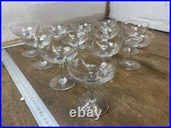Lot 12 Coupe à champagne modèle Genova en cristal de Baccarat Réf 26/1841