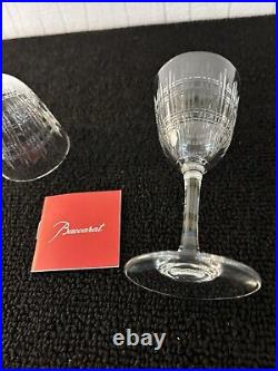Lot 2 verres à vin blanc modèle Dombasle en cristal de Baccarat (prix des 2)mod3 Lot 2 verres à vin blanc modèle Dombasle en cristal de Baccarat (prix des 2)mod3