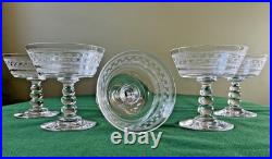 Lot 5 coupes à Champagne cristal de Baccarat gravées Etoiles catalogue 1903