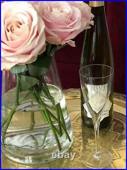 Lot de 2 verres à vin blanc Cristal Baccarat modèle Dom Perignon très bon état