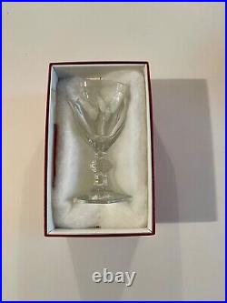 Lot de 2 x Verres Baccarat modèle Harcourt 1841 taille L 13,6 cm Signé 1201103 Lot de 2 x Verres Baccarat modèle Harcourt 1841 taille L 13,6 cm Signé 1201103