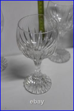 Lot de 4 verres à vin Baccarat Masséna en cristal 16 cm