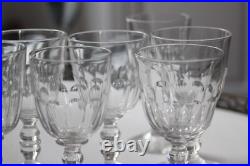 Lot de 7 Anciens Verres à Vin ou Porto en Cristal Baccarat, Modèle Gondole Lot de 7 Anciens Verres à Vin ou Porto en Cristal Baccarat, Modèle Gondole
