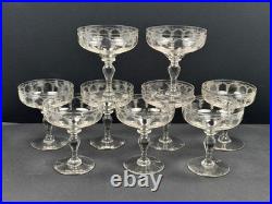Lot de 9 Coupes à Champagne en Cristal de Baccarat / Saint Louis Gravé XIXe