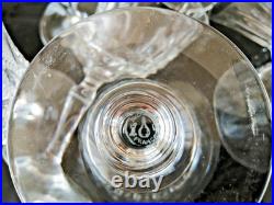 Lot de huit verres à vin rouge Baccarat en cristal taillé modèle Piccadilly 14cm