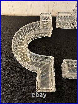 Lots 4 chemins de table modèle Tors/ Bambou clair cristal Baccarat (prix des 4) Lots 4 chemins de table modèle Tors/ Bambou clair cristal Baccarat (prix des 4)