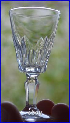 Magnifique Lot De 6 Petits Verres En Cristal De Baccarat Signe Magnifique Lot De 6 Petits Verres En Cristal De Baccarat Signe