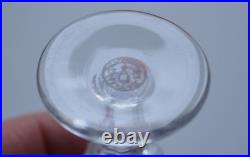 Magnifique Lot De 6 Petits Verres En Cristal De Baccarat Signe Magnifique Lot De 6 Petits Verres En Cristal De Baccarat Signe
