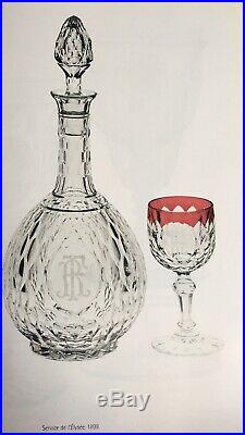Magnifique carafe à Vin en cristal taillé de Baccarat Modèle Juvisy, Nimes