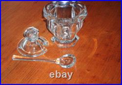 Moutardier Cristal de Baccarat avec sa cuillère signé