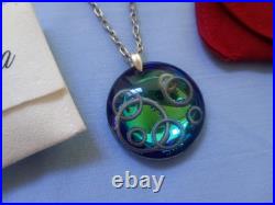 Ortega à Baccarat Pendentif verre cristal bleu & inclusion de cercles métal