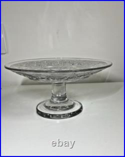 Petite coupe sur pied en cristal Baccarat décor arabesque