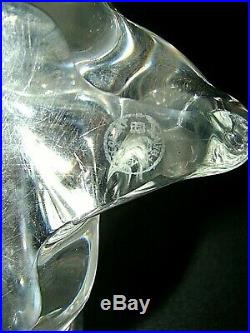 Pied de lampe en cristal moulé de Baccarat époque années 60/70
