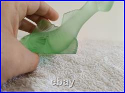 Poisson vert Baccarat France Cristal satiné signé 14 cm tor