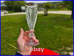 Rare Serie De 6 Flutes A Champagne En Cristal De Baccarat Modele Harcourt Rare Serie De 6 Flutes A Champagne En Cristal De Baccarat Modele Harcourt