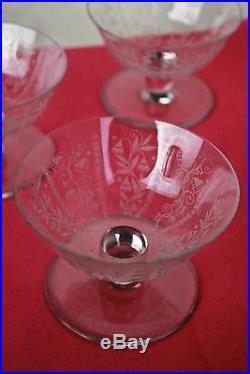 Série de 6 coupes à champagne en cristal de Baccarat modèle Argentina