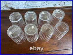 Série de 8 petits verres gobelets en cristal de Baccarat Modèle Nancy 7,7cm