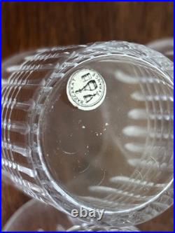 Série de 8 petits verres gobelets en cristal de Baccarat Modèle Nancy 7,7cm